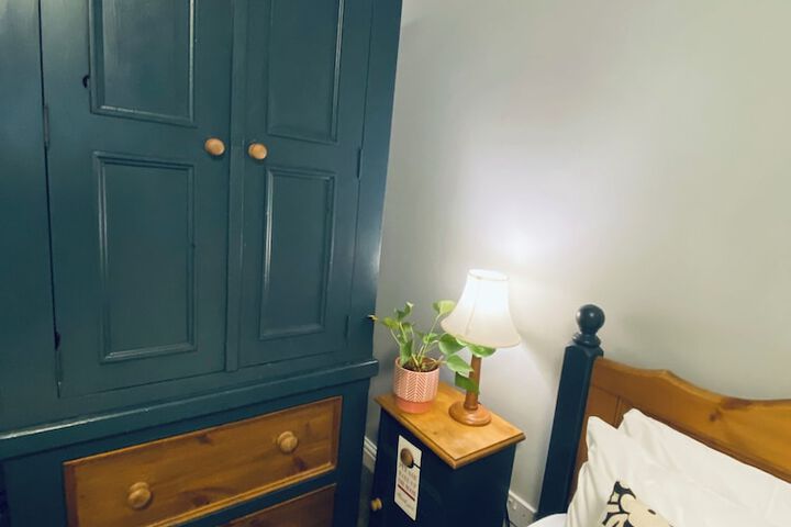 Room 25 of 79