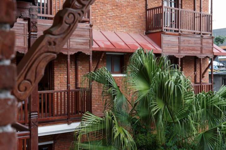 Hotel 97 of 98
