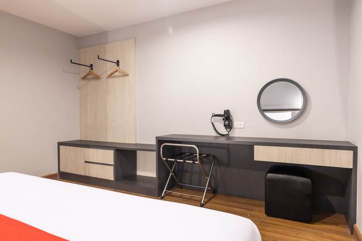 Room 132 of 186