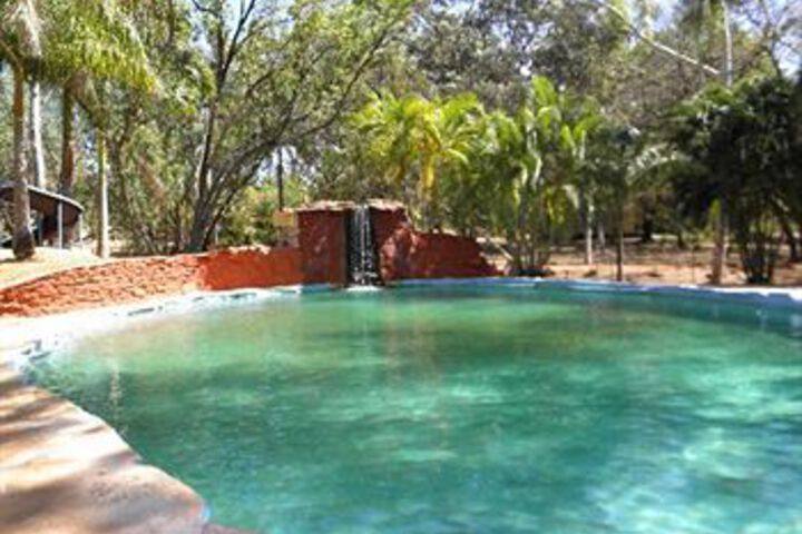 Pool 4 of 12