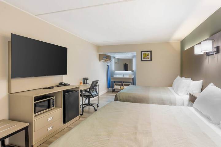 Room 15 of 31