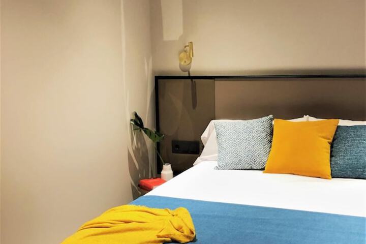 Room 14 of 49