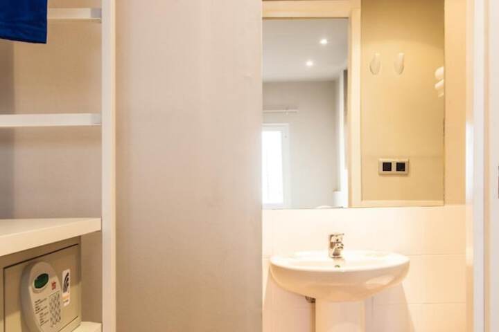 Bath Interior