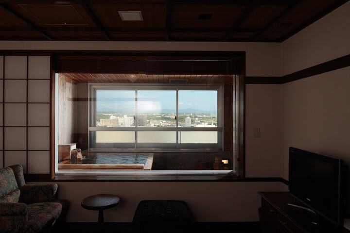 Room 20 of 73