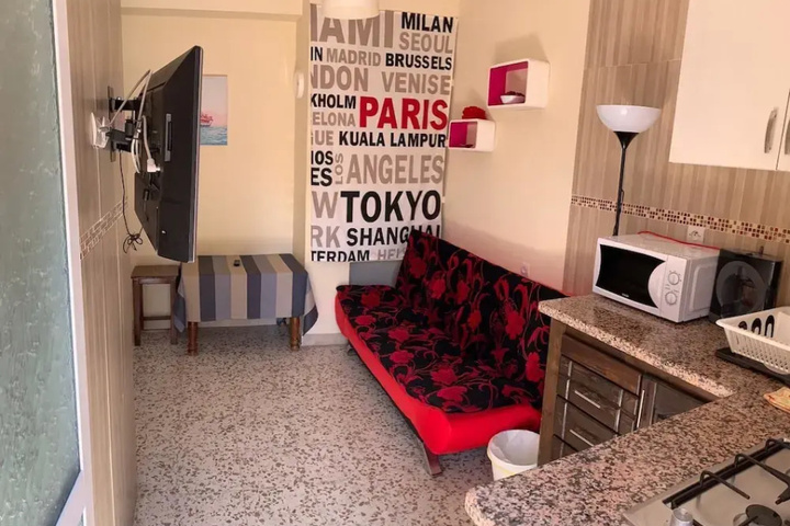 Room 2 of 24