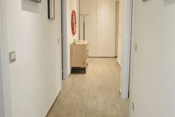 Room 3 of 12