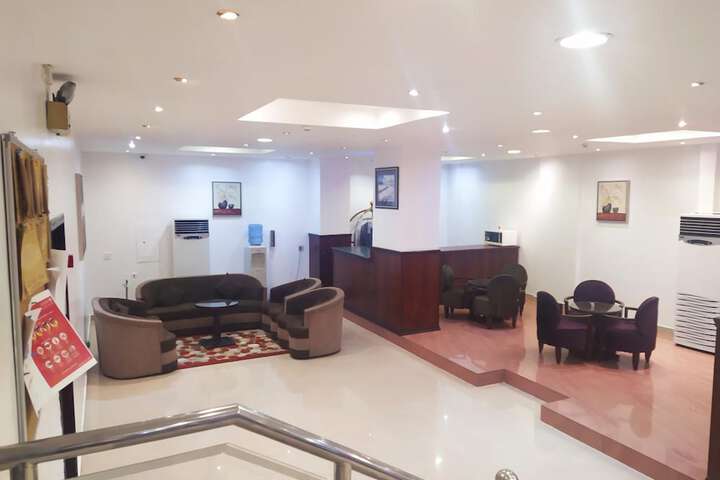 Guest Lobby