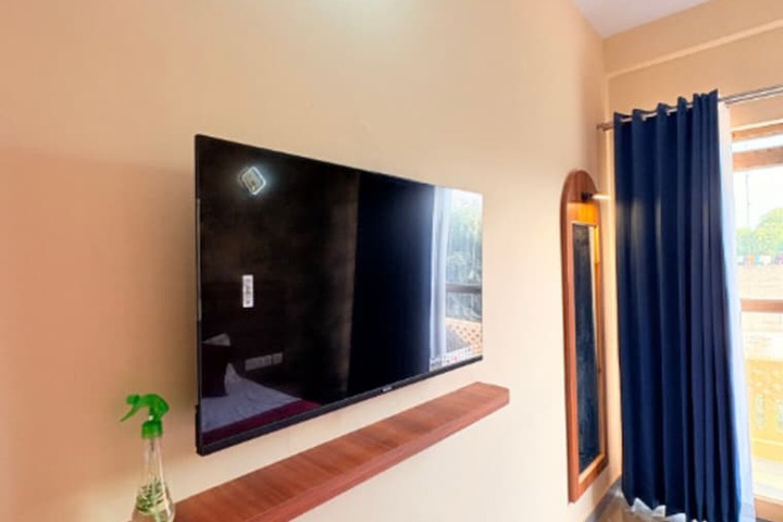 Room 16 of 34