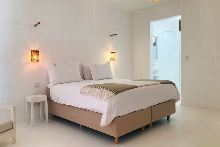 Room 18 of 64