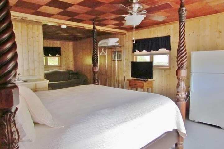Room 10 of 59