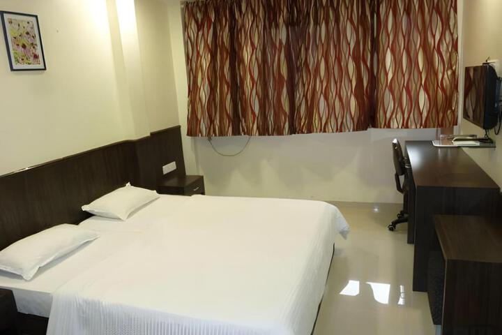 Inside Room Photo