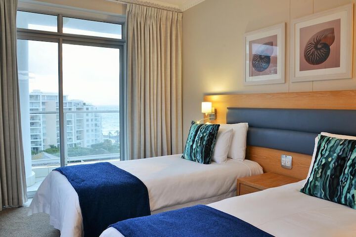 Room 58 of 370