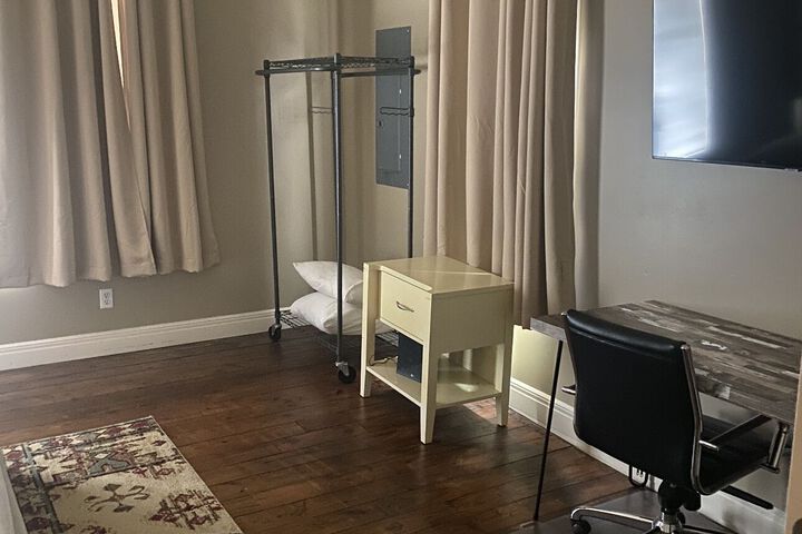Room 21 of 24