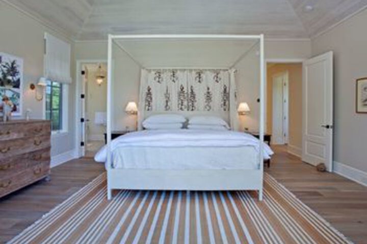 Room 14 of 24