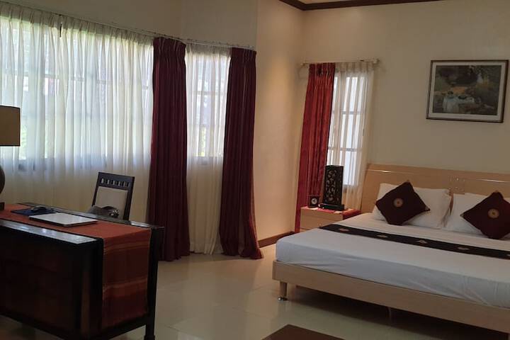Room 21 of 71