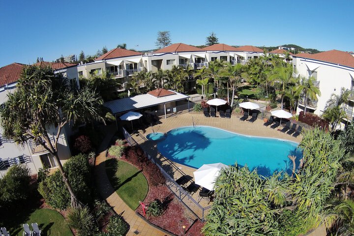 Pool Hotel