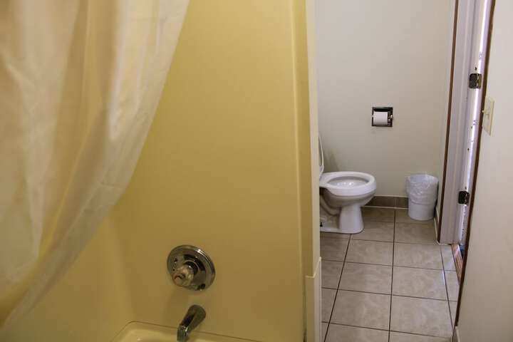 Room 31 of 87