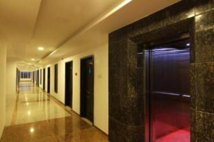 Hotel Annamalai International