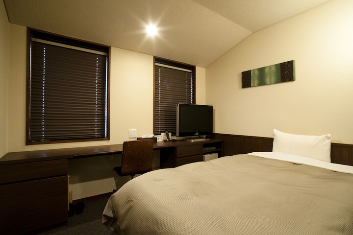 Room 22 of 51