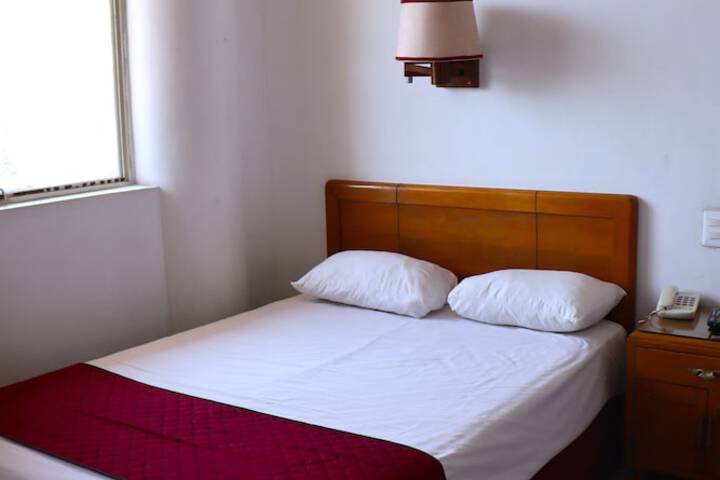 Room 8 of 41