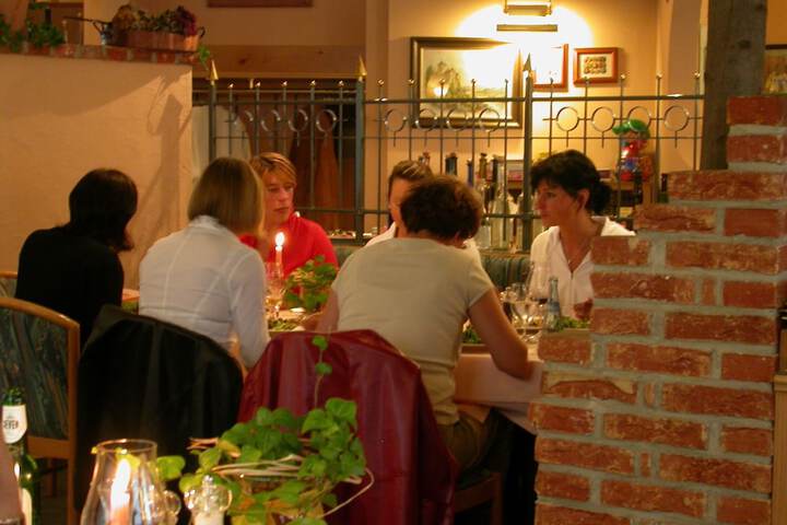 Dining 56 of 65