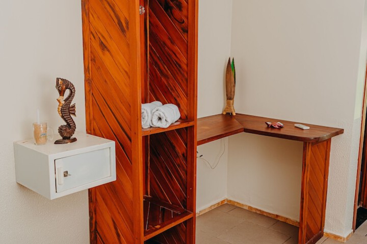 Room 23 of 66