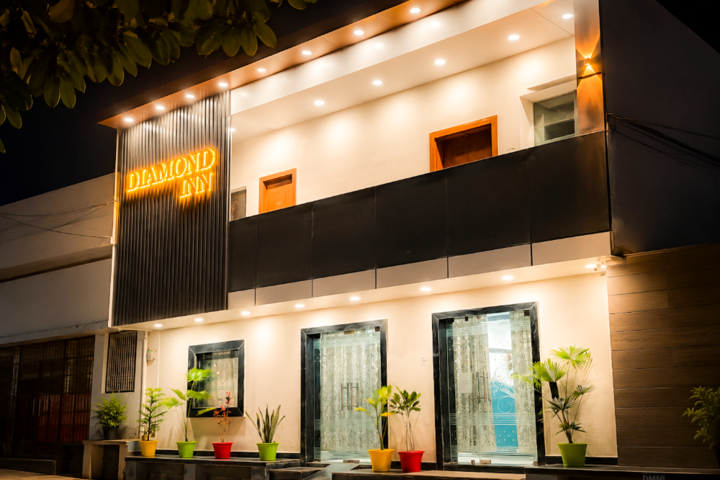 Hotel Diamond Inn Mathura