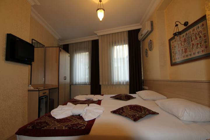 Room 21 of 74