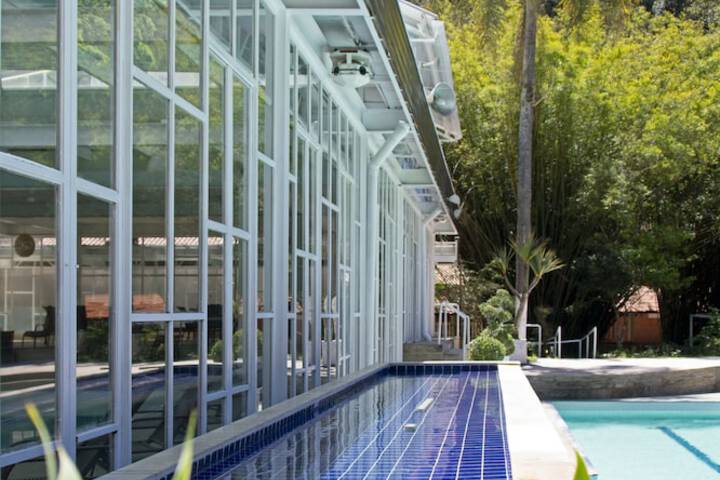 Pool 32 of 125