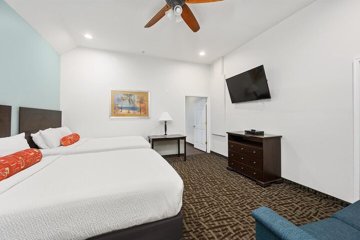 Room 5 of 19