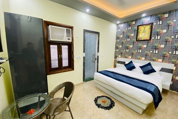 Room 7 of 29