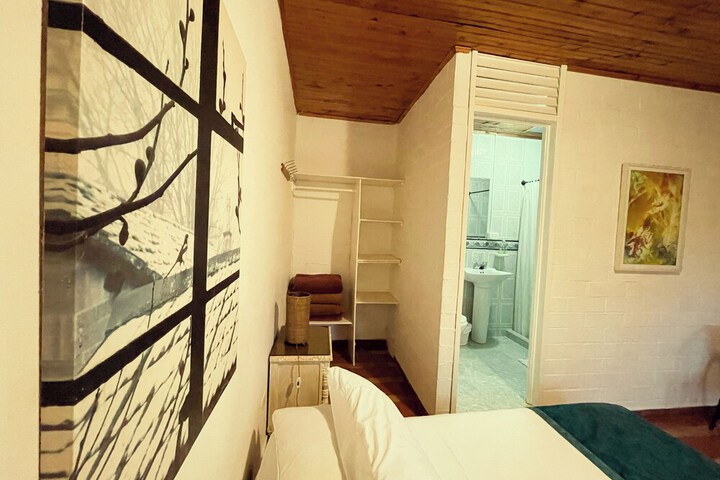 Room 49 of 123