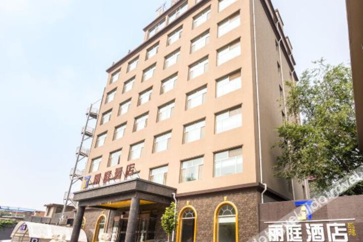 Hotel 2 of 22