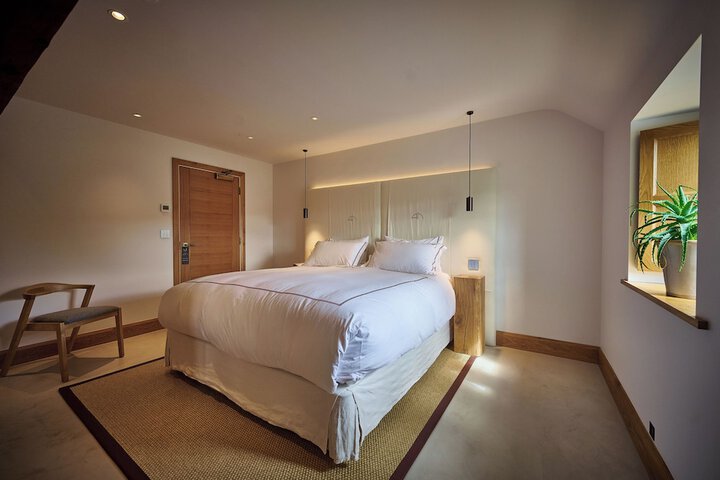Room 8 of 44