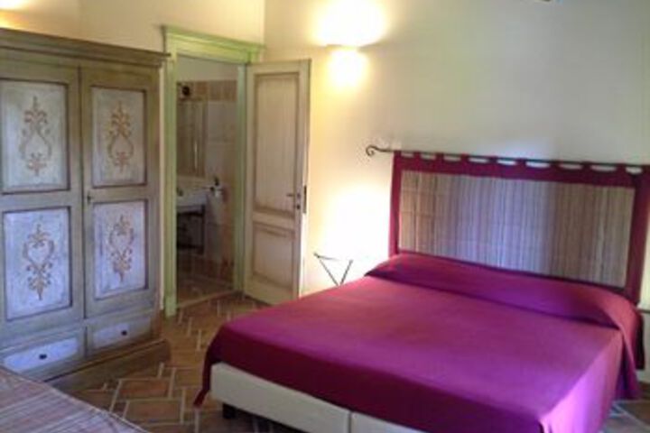 Room 10 of 70