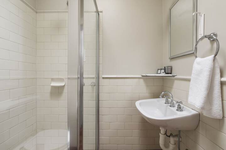 Bath Photo