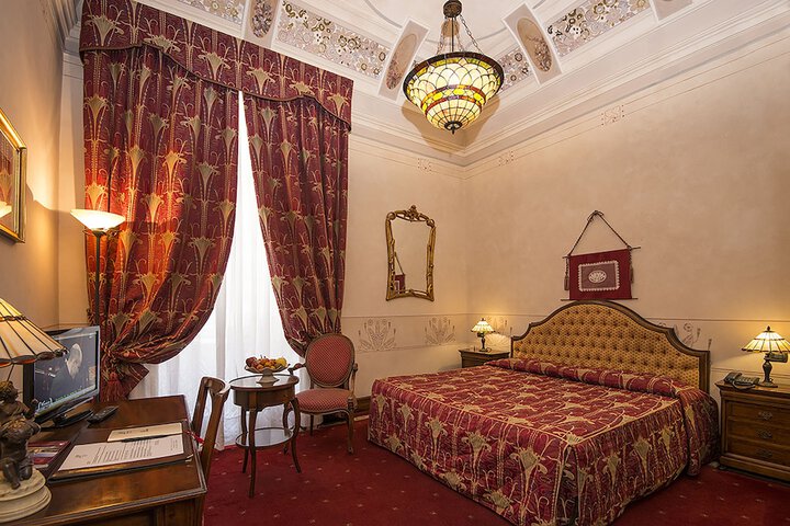 Room 8 of 51