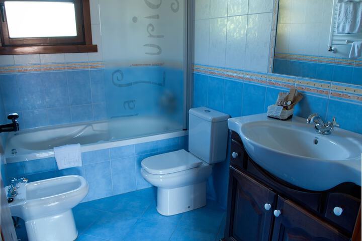 Bath Interior