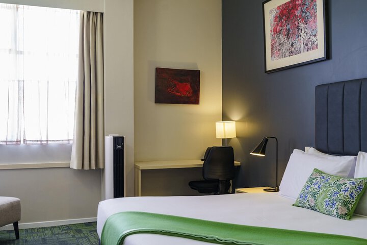 Room 21 of 41