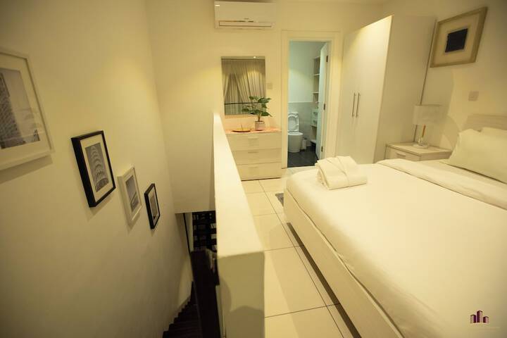 Room 47 of 158