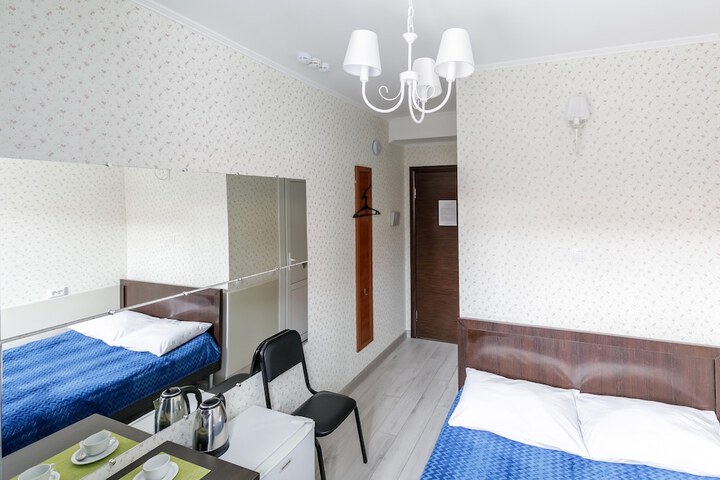 Room 7 of 75