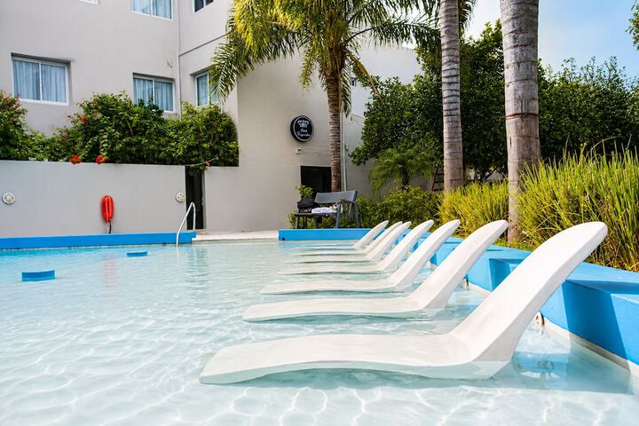 Pool 42 of 98