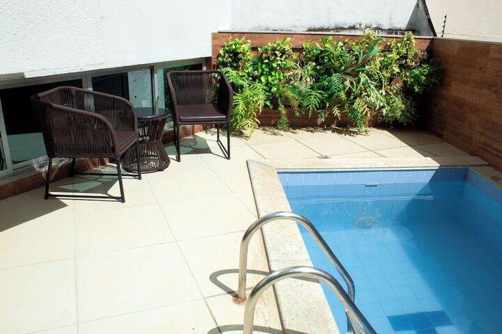 Pool 79 of 99