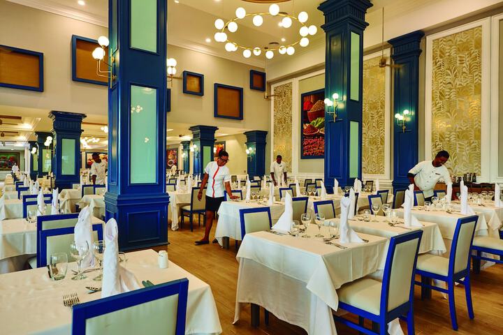 Dining 64 of 91