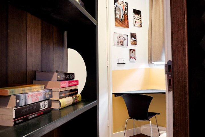 Room 95 of 137