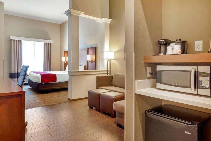 Room 21 of 62