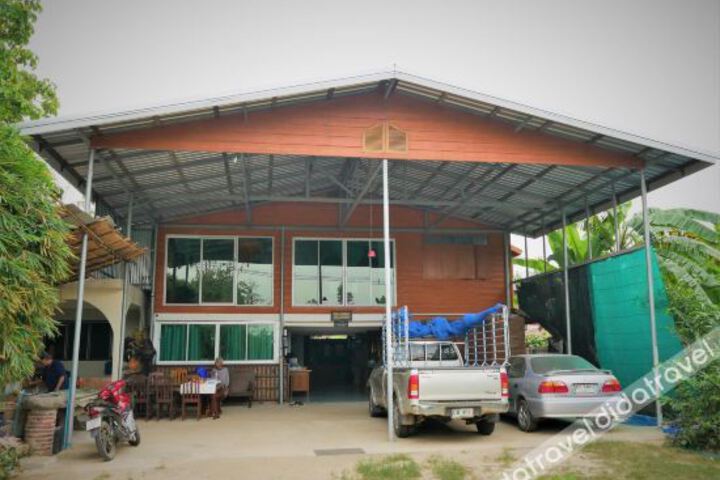 Chalong Homestay