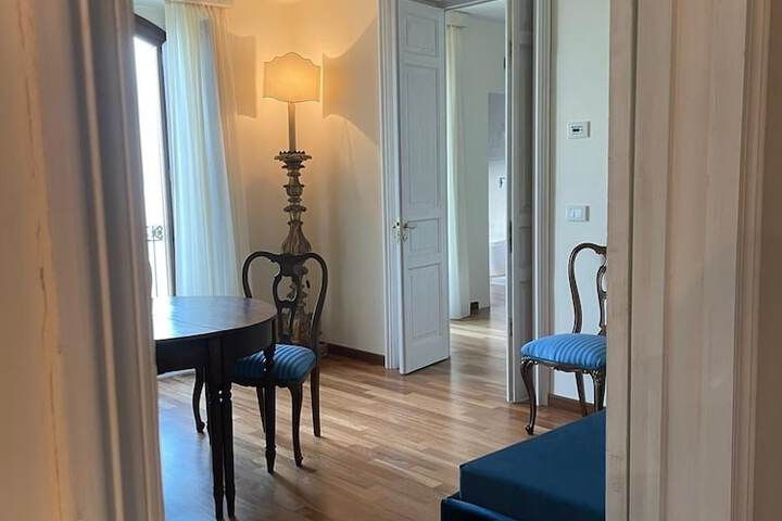 Room 20 of 98