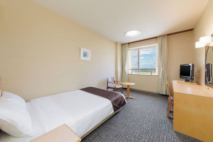 Room 30 of 90