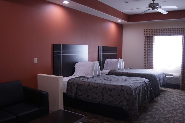 Room 27 of 51